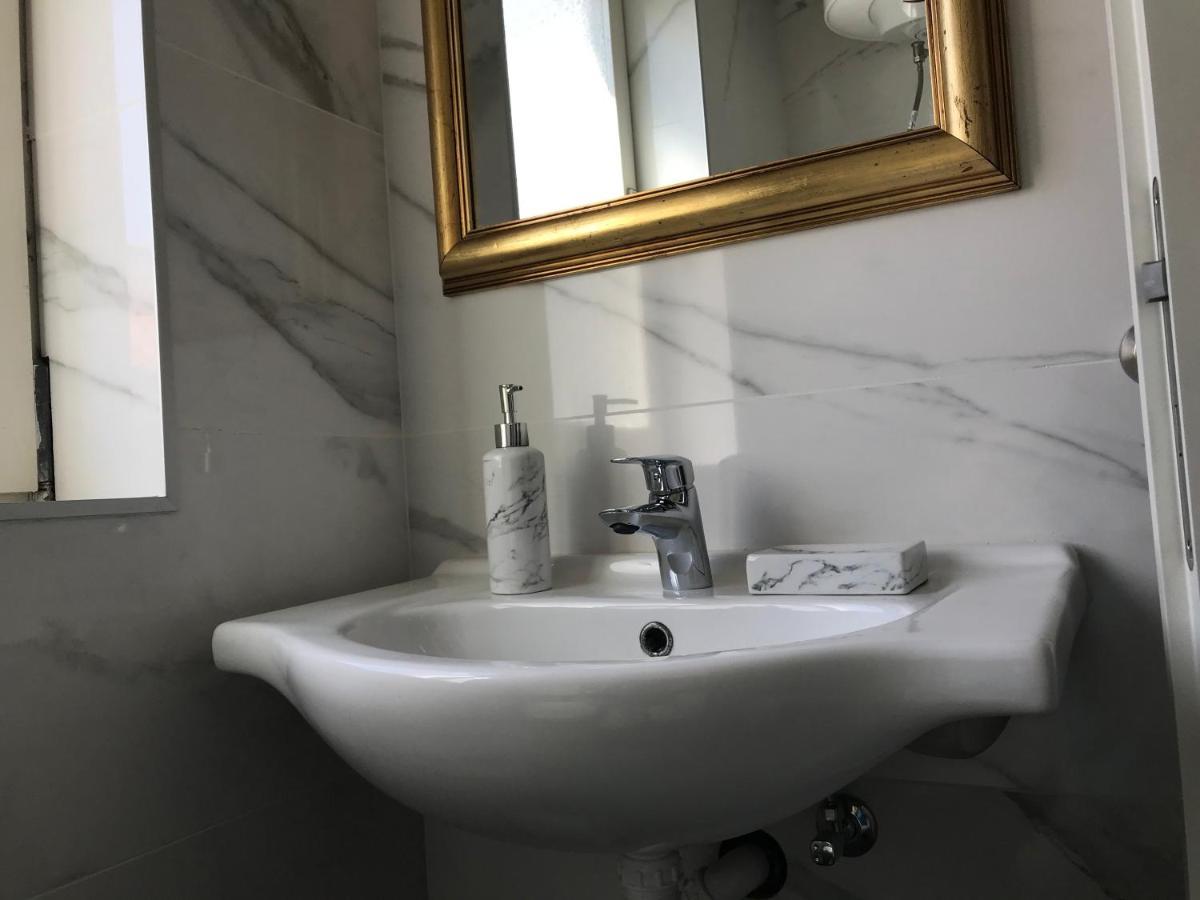 Apartment Aquamarin, Blizu Mora S Pogledom Na More, Za Do 6 Osoba Malinska Kültér fotó